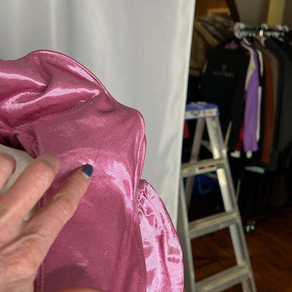 ***SOLD****Gilani Women's Metallic  Pink ¾ Sleeve Blazer - Picture 3 of 10